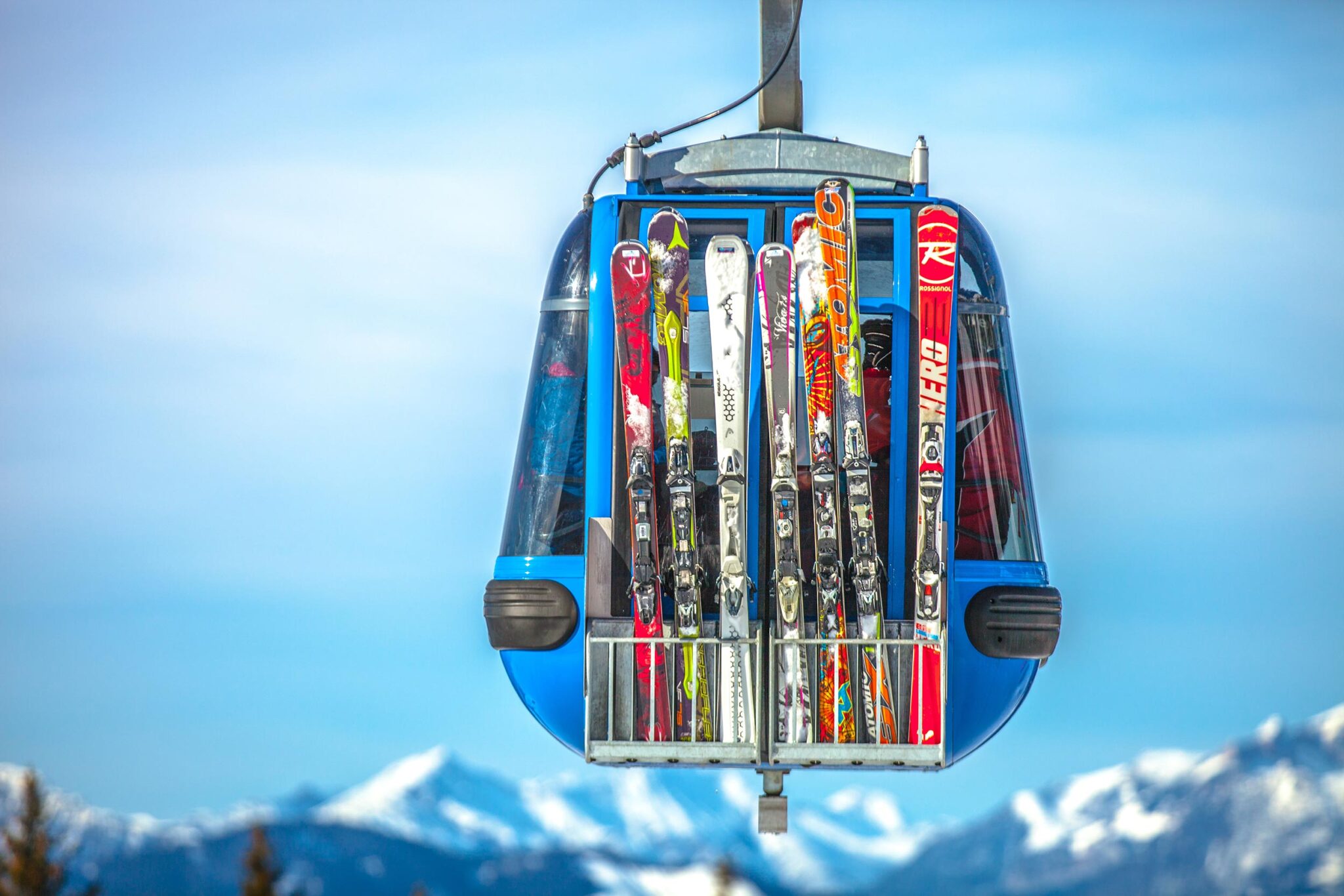 Equipment hire Skis Direct